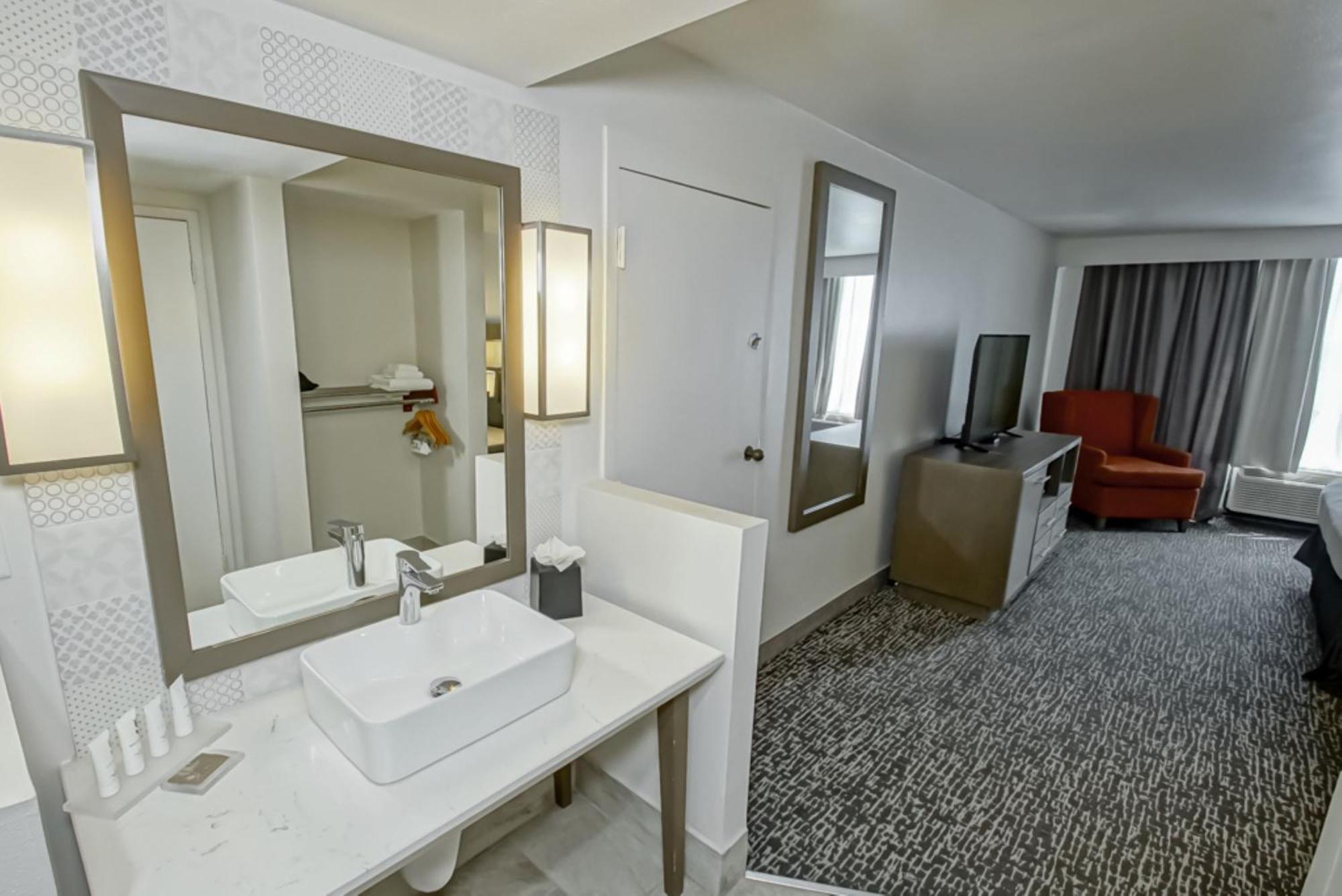 Country Inn & Suites By Radisson, New Orleans I-10 East, La Extérieur photo